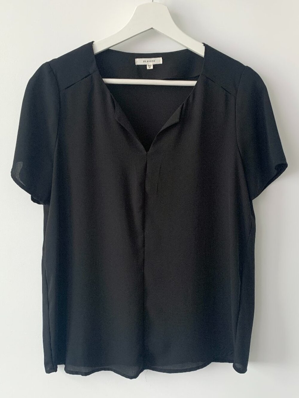 Pleione Short Sleeve Split Neck Black Blouse with Shoulder Slit Accents Size XS